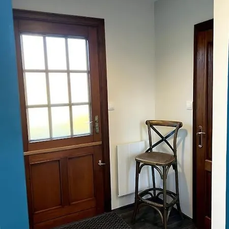 Calme Au Coeur Du Jardin Violaines